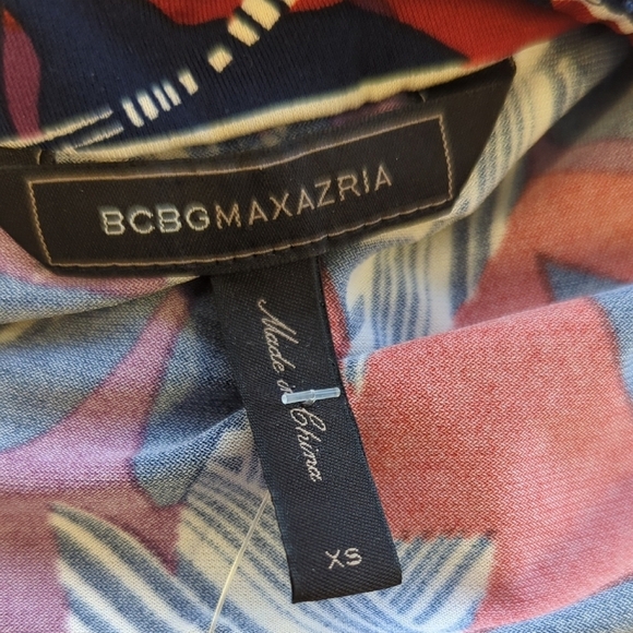 01410 BCGBMaxazria Floral Wrap Knit Dress Red Purple XS preppy Business casual - Picture 6 of 7